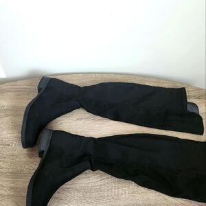 New ANISA DARK  Suede Over The Knee Boot Shoe Black Size 7,5.